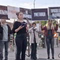 Poruke upućene sa protesta STRUKA UZ STUDENTE (FOTO)