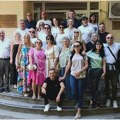 Decenijsko prijateljstvo: Zrenjaninski studenti iz Jugoslavije ponovo u domu „Mihailo Predić dr Miša“ Zrenjaninski studenti iz…