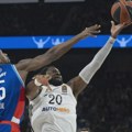 Bruno Fernando već šalje poruke na srpskom!