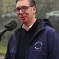 Vučić obišao pogon "Jumka": "Razgovaraću sa kompanijom "Ziđin" da se dodatno smanji zagađenje vazduha u Boru"