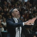 VIDEO Alimpijević gleda Partizan protiv Efesa, kamera ga odmah primetila