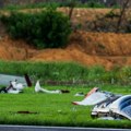 Sudar aviona i policijskog helikoptera u vazduhu, jedna osoba poginula