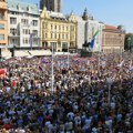 Hiljade ljudi u Zagrebu na protestnom skupu protiv odlaganja otpada u Gospiću FOTO