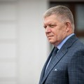 Kriza u slovačkoj vladi Fico zapretio raspisivanjem vanrednih izbora: "Sami rešite sukob ili idemo na birališta već u januaru!"…