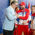 Vučić upriličio prijem za osvajače medalja sa EP u boksu: "Ponosni smo, gradićemo centar za boks u Beogradu"
