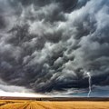 Novo upozorenje RHMZ: Gde se očekuju superćelijske oluje