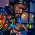 Bivši napadač Liverpula Djibril Cisse u "Banku" kao dj puštao muziku