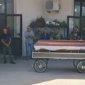 Zašto dragi živko? Dal` da budemo ljuti ili tužni jer znamo kakav si bio