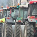 Seljaci sutra u Novom Sadu na traktorima ispred Banovine