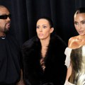 Rat Bjanke Ćensori i Kim Kardašijan na pomolu? Nova žena Kanje Vesta rešila da postane doslovno klon njegove bivše