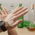 Naučnici otkrili način da ubede ljude da manje piju alkohol - i efikasan je