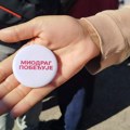 “Miodrag pobeđuje”: Đaci Jovine gimnazije otpevali himnu škole u znak podrške svom saborcu koji je u bolnici (FOTO i VIDEO)…