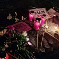 Novosađani odali poštu profesoru Vasiću: “U nedelju svi mi u ime čika Mikija znamo šta nam je činiti” (FOTO, VIDEO)