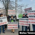Na protestu u Sarajevu zatraženo od visokog predstavnika da nametne izmjene Izbornog zakona BiH