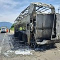Zapalio se autobus kod Boljevca, nema povređenih
