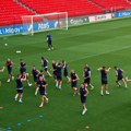 B92.sport u Tirani: Piksi spušta puls dok "Orlovi" šire krila na "Er Albaniji" VIDEO