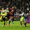 (VIDEO) E, to je Bundesliga: Spektakl i šest golova u Frankfurtu