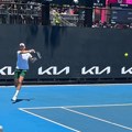 FOTO Novak odradio trening pred prepunim tribinama: Novi momenti na Australijan openu