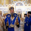Patrijarh Porfirije u Hramu Svetog Save služi liturgiju, ispraćaj Časnog pojasa posle molebana u 14 časova