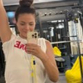 Glumica diže tegove u teretani ko od šale, svi netremice gledaju: Pokazala kako se zateže, komentari pljušte