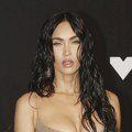 Megan Foks pozirala u možda najseksi izdanju ikad (FOTO)