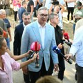 Vučić saopštio neverovatne vesti: "Jeftinije cene lekova od sutra"; "Srbija prva u Evropi po stopi rasta"