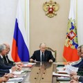 Putin razgovarao sa Savetom bezbednosti o vojno-političkim pitanjima i razvoju Arktika