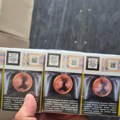 U kamionu pronađeno 37.500 paklica cigareta: Vrednost zaplenjene robe 8,85 miliona dinara (foto)