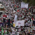 Pro-palestinski protest u Londonu, demonstranti traže prekid vatre: Skup i hapšenja i u Parizu