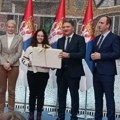Siniša Nikolić nam javio: Priznanje u Vladi Srbije je dobilo još jedno Piroćanče - Lana Đorđević. I ko nije javio?