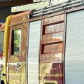 Požar u stanu na Karaburmi Tri vagrogasna vozila gasila vatru