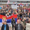 Studentski protest u Nišu: Akademci se okupljaju u centru grada, građani ih pozdravljaju: Program će trajati 18 sati (foto…