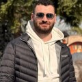 Pevač (29) se razveo pre četiri godine, a sad u tajnosti stao na ludi kamen Sprema gala venčanje, prvi put otkrio detalje