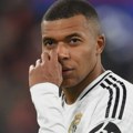 Real se ponovo oglasio zbog Embapea
