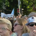 "Izađi, izbori se": Protest studenata i građana u Zrenjaninu