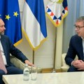 "Prisetili smo se teških, ali i lepih trenutaka": Vučić primio Žiofrea u oproštajnu posetu: "Posebno hvala na ličnom zalaganju…