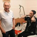 Veliki borac, najveći, Zvonko Milojević: Fss u poseti legendarnom golmanu, odmah su mu krenule suze radosnice