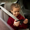 Statistika otkriva ko i dalje rizikuje život u saobraćaju: 85 odsto vozača stavlja pojas, ali šta je sa decom na zadnjem…