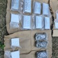 Dačić: Zaplenjeno oko 10 kilograma kokaina i tri kilograma heroina, uhapšen mladić