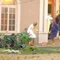 (Video) Brutalna svađa u zadruzi: Filip Car na dan finala lomio po imanju, Aleksandri razbio o beton kofer sa šminkom, šok…