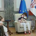 Vučić sa porodicom Janković sa kosmeta Mali Lazar hiljadita beba rođena u Pasjanu; Veći nam je natalitet na KiM nego u…