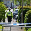Preminuo dečak (13) kog je muškarac izbo mačem u Londonu: Ranjeno petoro ljudi, među njima 2 policajca