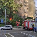 Požar u kafiću na Novom Beogradu, vatra zahvatila više stanova - nema povređenih
