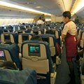 "Avion se tresao kao lud!'' Turbulencija raznela kabinu, putnici udarali o plafon, kosti pucale: ''Mislili smo da umiremo!'…