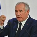 Francuska vlada pred padom zbog mera štednje