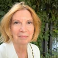 Kolumna Kolumna Vesne Knežević: Ramena i kolena političke moći
