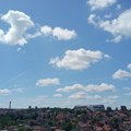 Danas najtopliji dan oktobra: Temperatura do 25 stepeni, a onda stiže zahlađenje sa pljuskovima