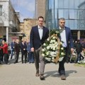 Kragujevac obeležio 27. godišnjicu početka NATO bombardovanja polaganjem venaca kod spomenika Uspenje