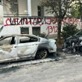 Buktinja u zaplanjskoj progutala tri vozila! Planuo "pasat" dilera, vatra usred noći spržila auto i motor