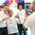 Mali sa građanima u Markovcu: "Ispunjavamo obećanja"; "Sledeće nedelje isplata 6.000 dinara državne pomoći"